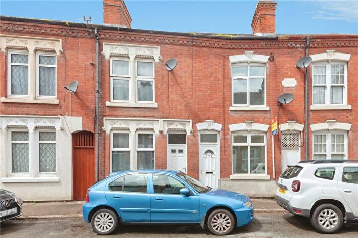 3 Bedroom Semi-Detached House For Sale In Beaumanor Road, Belgrave, Leicester, LE4