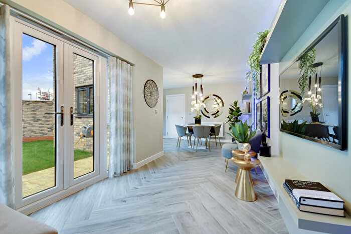 4 Bedroom Semi-Detached House For Sale In Smith Crescent, Beaulieu, Chelmsford, CM1