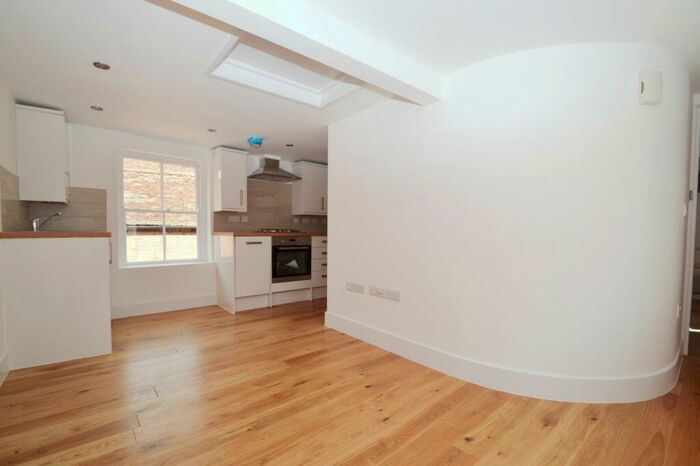 1 Bedroom Flat To Rent In Wareham, BH20