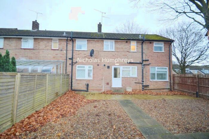 1 Bedroom Property To Rent In Branch Close, AL10