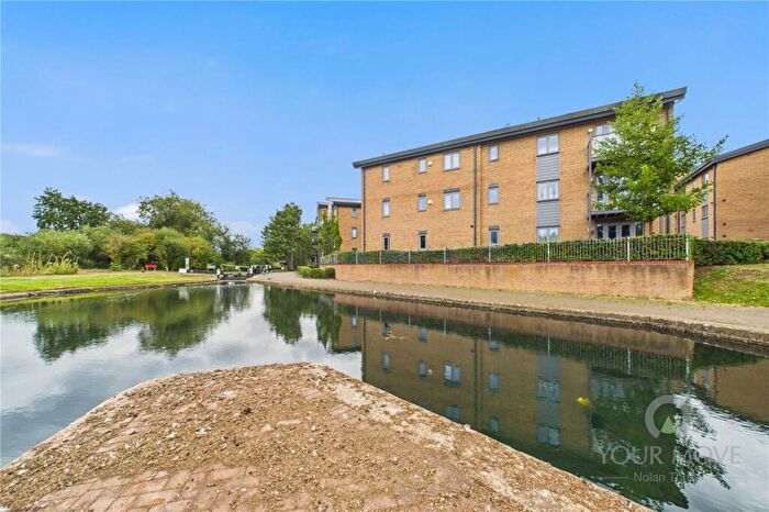 2 Bedroom Flat For Sale In Old Towcester Road, Northampton, NN4