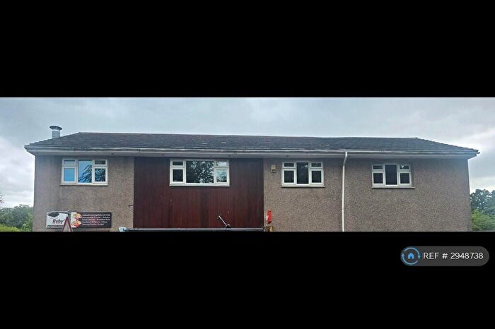 4 Bedroom Flat To Rent In Weaver Row, Stirling, FK7