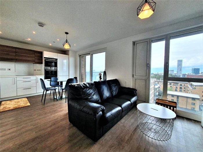 1 Bedroom Flat To Rent In Jefferson Plaza, Bow, London, E3