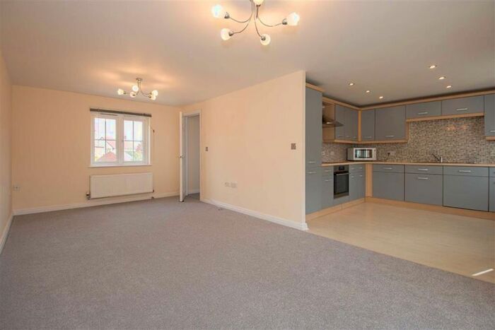 2 Bedroom Flat To Rent In Harlow Crescent, Oxley Park, Milton Keynes, MK4