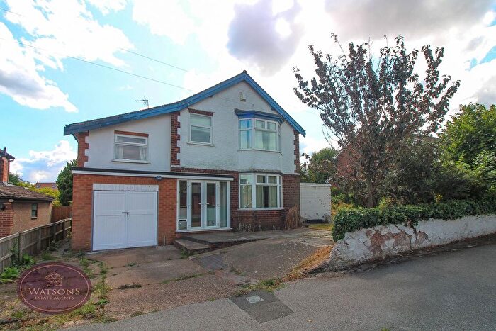 4 Bedroom Detached House For Sale In Temple Drive, Nuthall, Nottingham, NG16