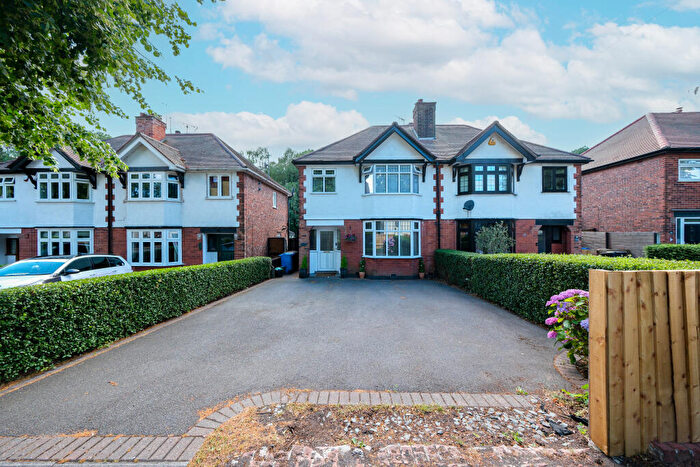 3 Bedroom Semi-Detached House For Sale In Heanor Road, Ilkeston, DE7