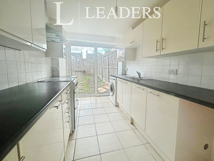 4 Bedroom Town House To Rent In Croft Close, Braintree, CM7