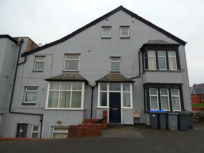 1 Bedroom Flat To Rent In Warbreck Drive, Blackpool, FY2