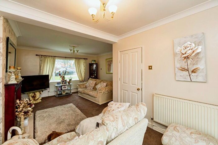 3 Bedroom Semi-Detached House For Sale In Wescoe Avenue, Barnsley, South Yorkshire, S72