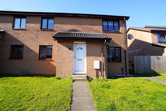 2 Bedroom Flat To Rent In Greens Avenue, Kirkintilloch, G66