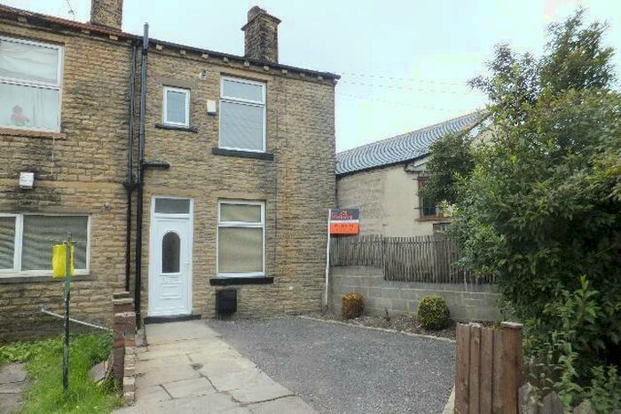 2 Bedroom Terraced House To Rent In Eldon Place, Bradford, West Yorkshire, BD4