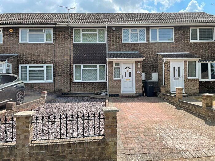 3 Bedroom Terraced House To Rent In Hillside Gardens, Braintree, Braintree, Essex, CM7