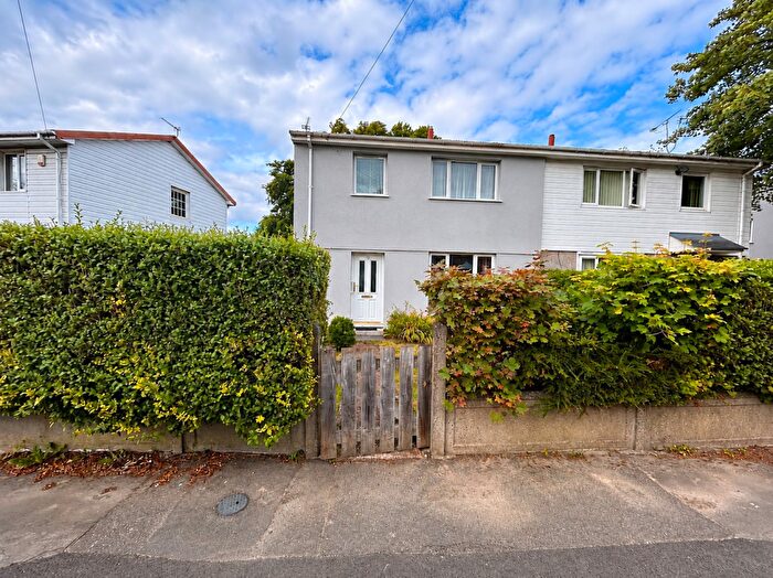 3 Bedroom Semi-Detached House For Sale In Sandringham Avenue, Newcastle Upon Tyne, Tyne And Wear, NE12