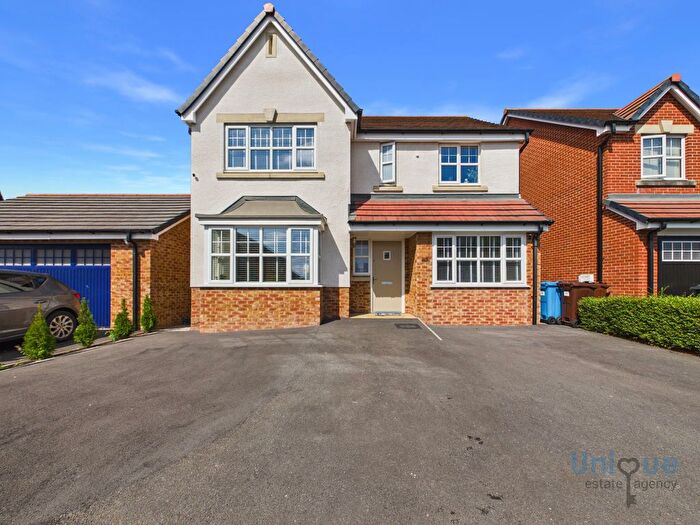 4 Bedroom Detached House For Sale In Sanderling Way, Wesham, PR4