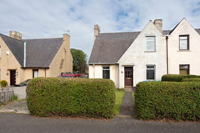 3 Bedroom Semi-Detached House For Sale In Glebe Park, East Wemyss, KY1