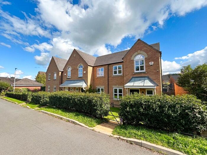 3 Bedroom Semi-Detached House For Sale In Ware Close, Sandbach, CW11