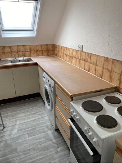 1 Bedroom Flat To Rent In Egerton Road, Manchester, M14