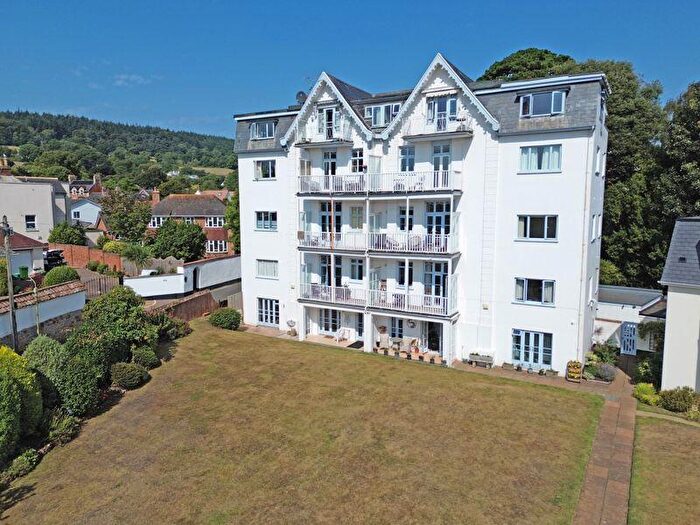2 Bedroom Flat To Rent In Cotmaton Road, Sidmouth, EX10