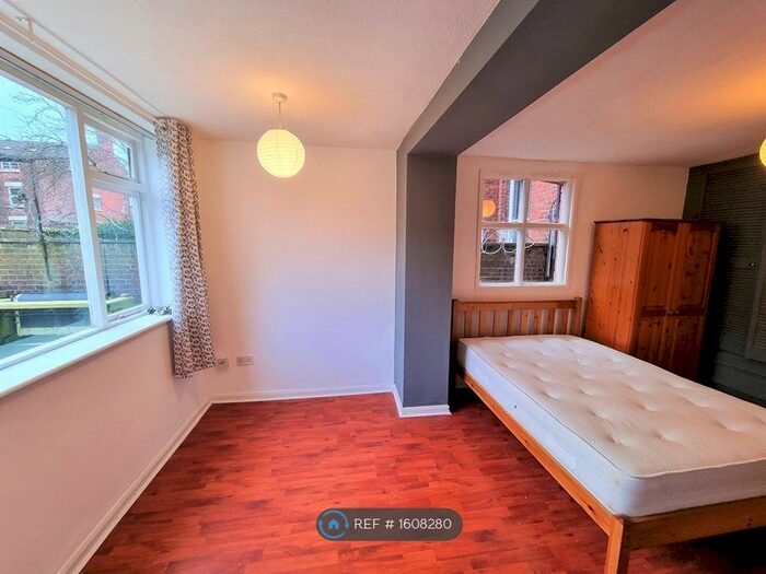 Studio To Rent In Princes Road, Liverpool, L8