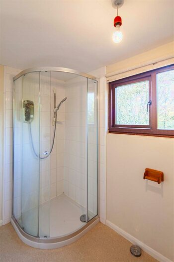 1 Bedroom Flat To Rent In Riveracres Studio, Moulsford OX10