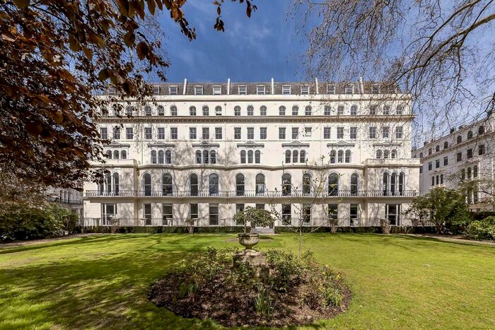1 Bedroom Flat To Rent In Kensington Gardens Square, London W2