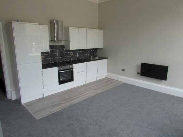 2 Bedroom Apartment To Rent In Hamilton Square, Birkenhead, Wirral, Merseyside, CH41