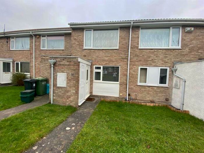 3 Bedroom Flat To Rent In Elm Close, Little Stoke, Bristol, BS34