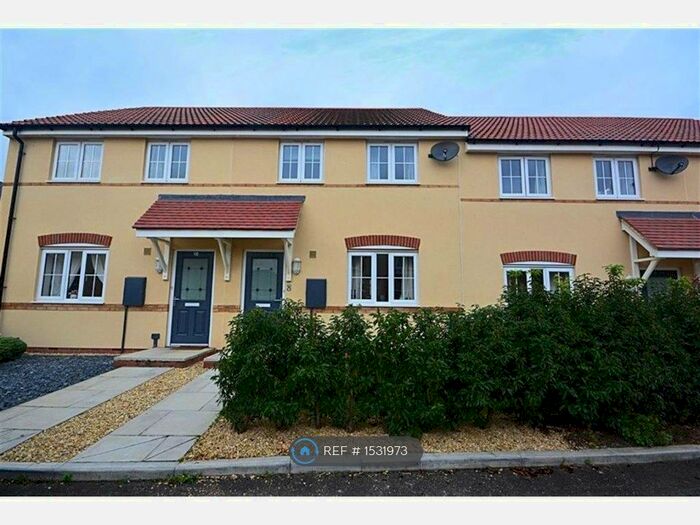 3 Bedroom Terraced House To Rent In Longford, Longford, GL2