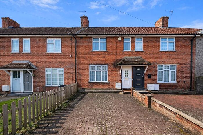 2 Bedroom Terraced House For Sale In Grange Road, Edgware, HA8