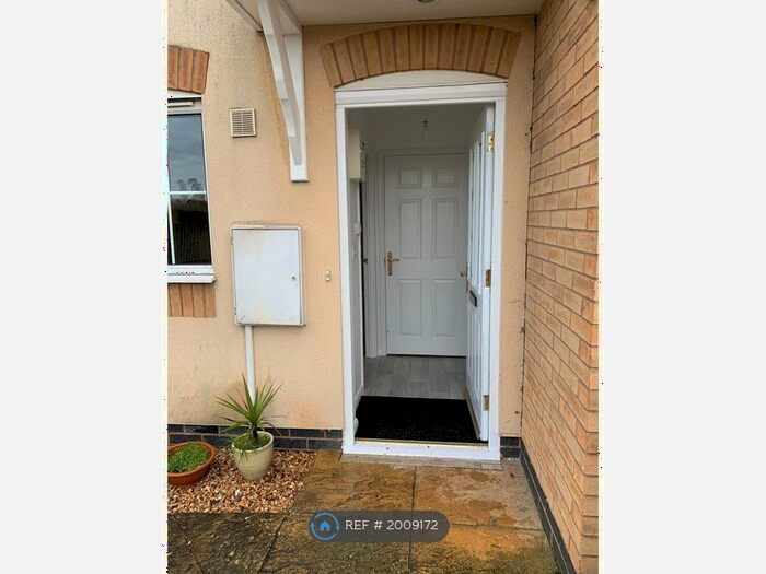 2 Bedroom End Of Terrace House To Rent In Beaumont Way, Hampton Hargate, Peterborough, PE7