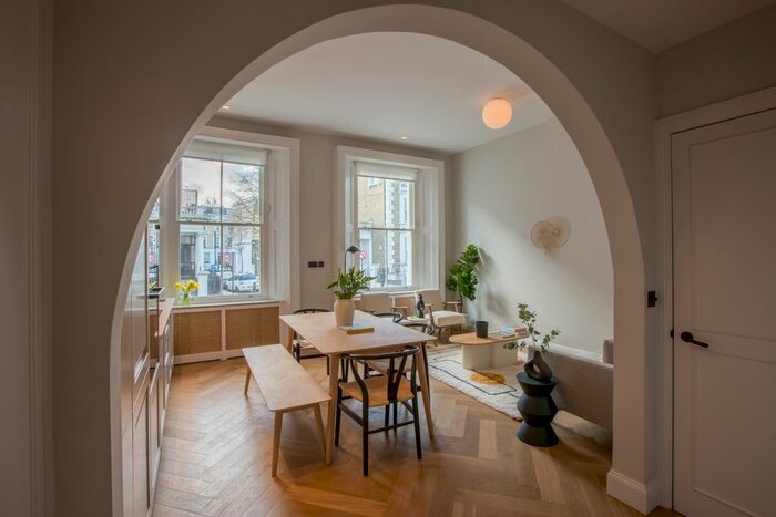 2 Bedroom Flat To Rent In Flat, Fawcett Street, London, SW10