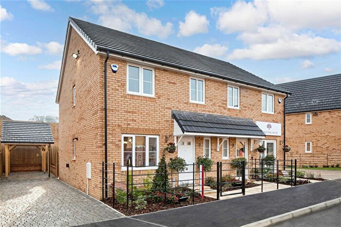 3 Bedroom Semi-Detached House For Sale In Chestnut Grove, Borden, Sittingbourne, Kent, ME9