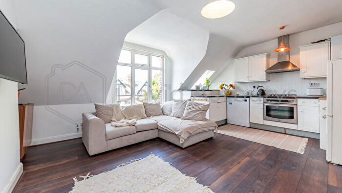 1 Bedroom Flat To Rent In Nelson Road, Crouch End, London, N8