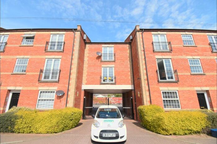 1 Bedroom Apartment To Rent In Gray Street, The Mounts, Northampton, NN1