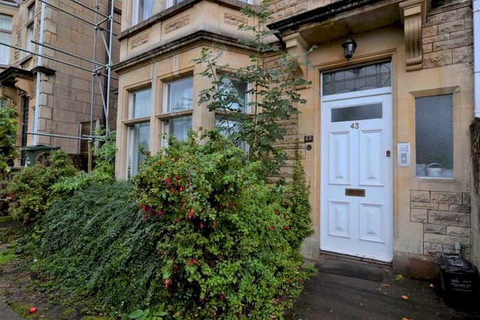 2 Bedroom Apartment To Rent In Oldfield Road, Bath, Somerset, BA2