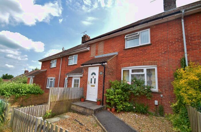 2 Bedroom Terraced House To Rent In Winchester, SO23