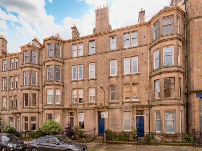 4 Bedroom Flat To Rent In Comely Bank Place, Stockbridge, Edinburgh, EH4