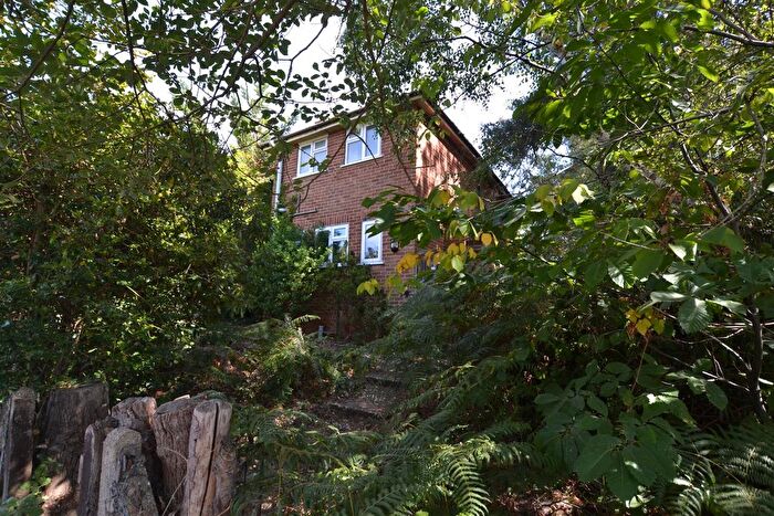 3 Bedroom Property For Sale In Award Road, Church Crookham, Fleet, GU52