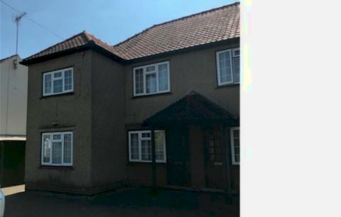 2 Bedroom Flat To Rent In A Milton Road, Cambridge, CB4