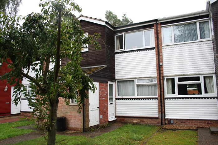 2 Bedroom Maisonette To Rent In Wallace Close, Woodley, Reading, Berkshire, RG5