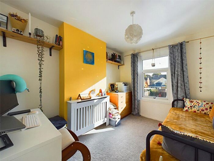 2 Bedroom Semi-Detached House For Sale In Tudor Street, Gloucester, Gloucestershire, GL1