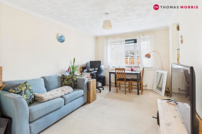 1 Bedroom Apartment To Rent In The Sycamores, Huntingdon Street, St Neots, Cambs, PE19