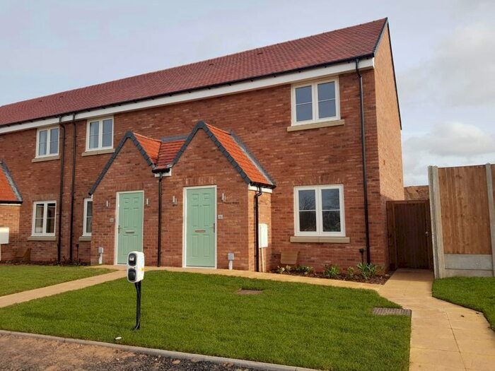 2 Bedroom Terraced House To Rent In Millfield Road, Albrighton, Wolverhampton, WV7