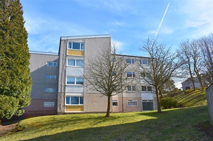 1 Bedroom Flat To Rent In Loch Awe, St Leonards, East Kilbride, G74