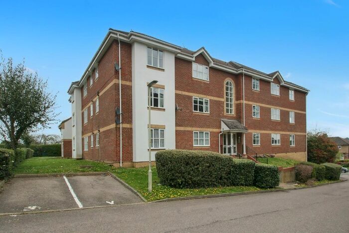 2 Bedroom Flat To Rent In Mitre Gardens, London Road, Bishop's Stortford, CM23