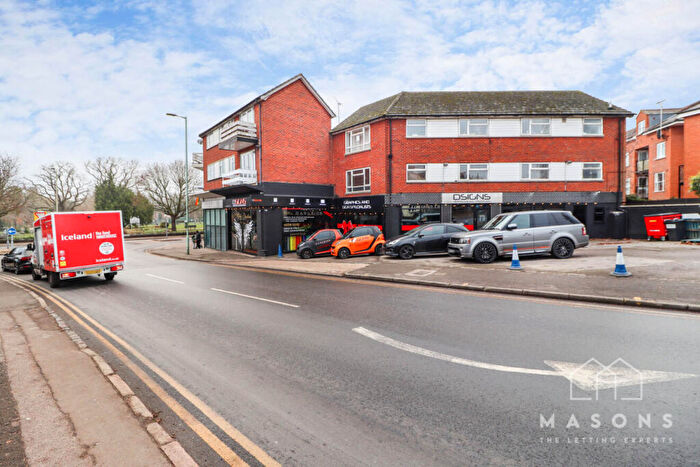 2 Bedroom Maisonette To Rent In Bunyan Road, Hitchin, Hertfordshire, SG5