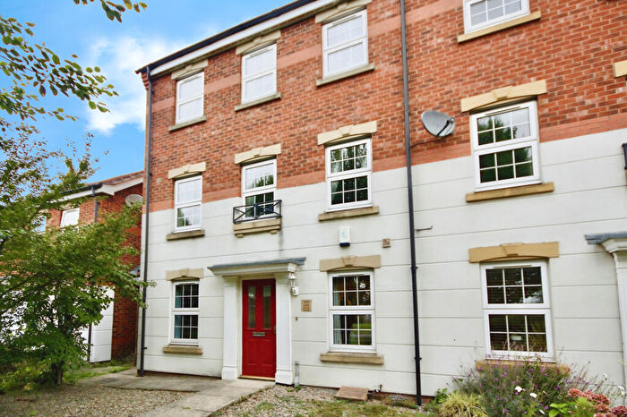 4 Bedroom Terraced House To Rent In Carlton Boulevard, Lincolnshire, LN2