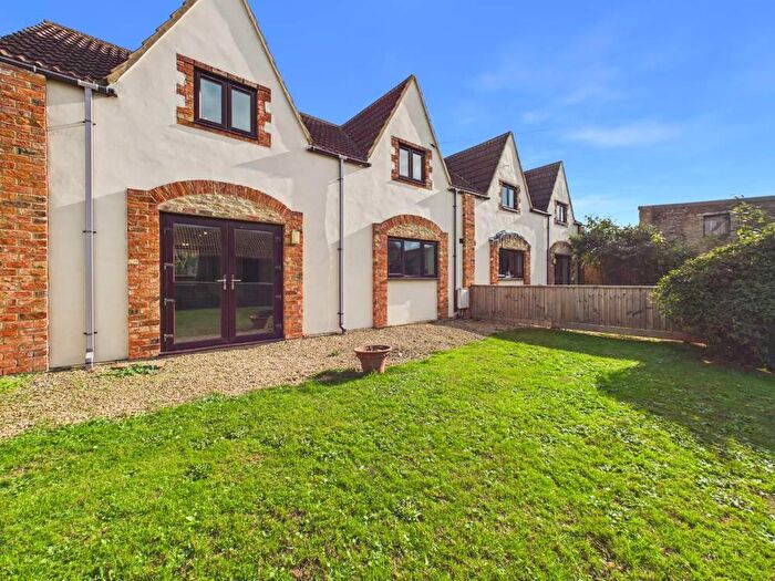 3 Bedroom Semi Detached House To Rent In Pat-Yat, Kemble, Cirencester, GL7
