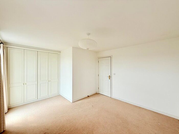 4 Bedroom Town House To Rent In Selman Close, Hythe, Southampton, SO45