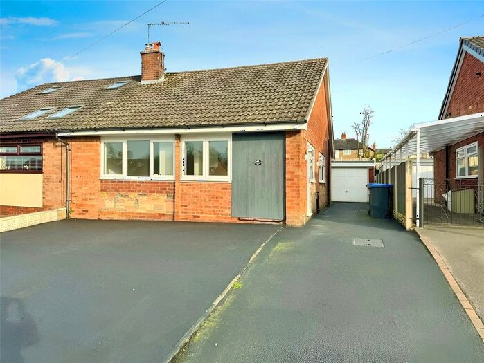 3 Bedroom Bungalow To Rent In East Bank Ride, Forsbrook, Stoke-On-Trent, ST11